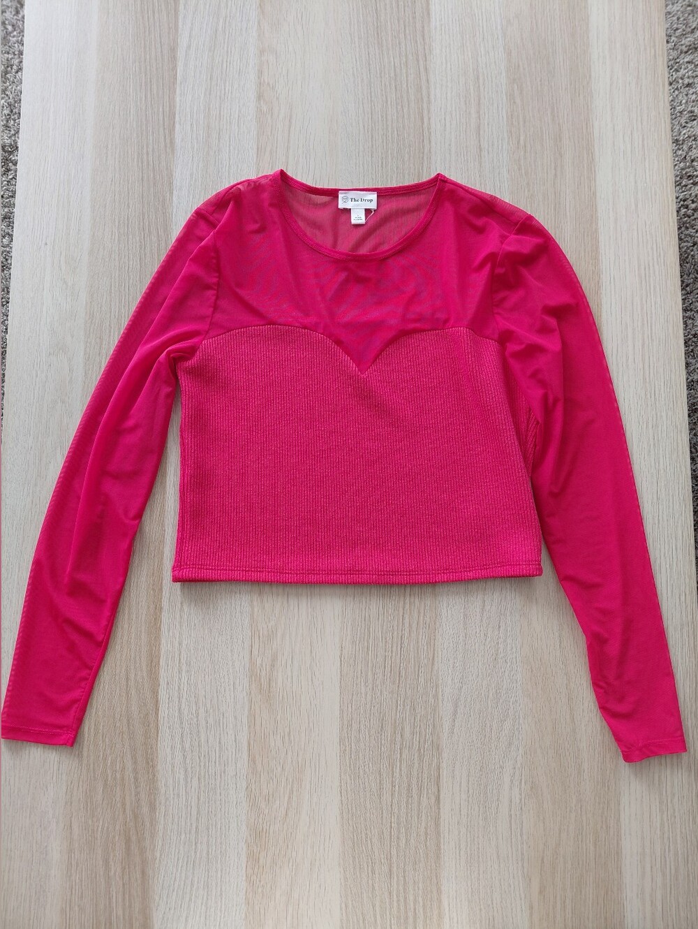 Sweetheart Crop Long-Sleeve Top in Hot Pink